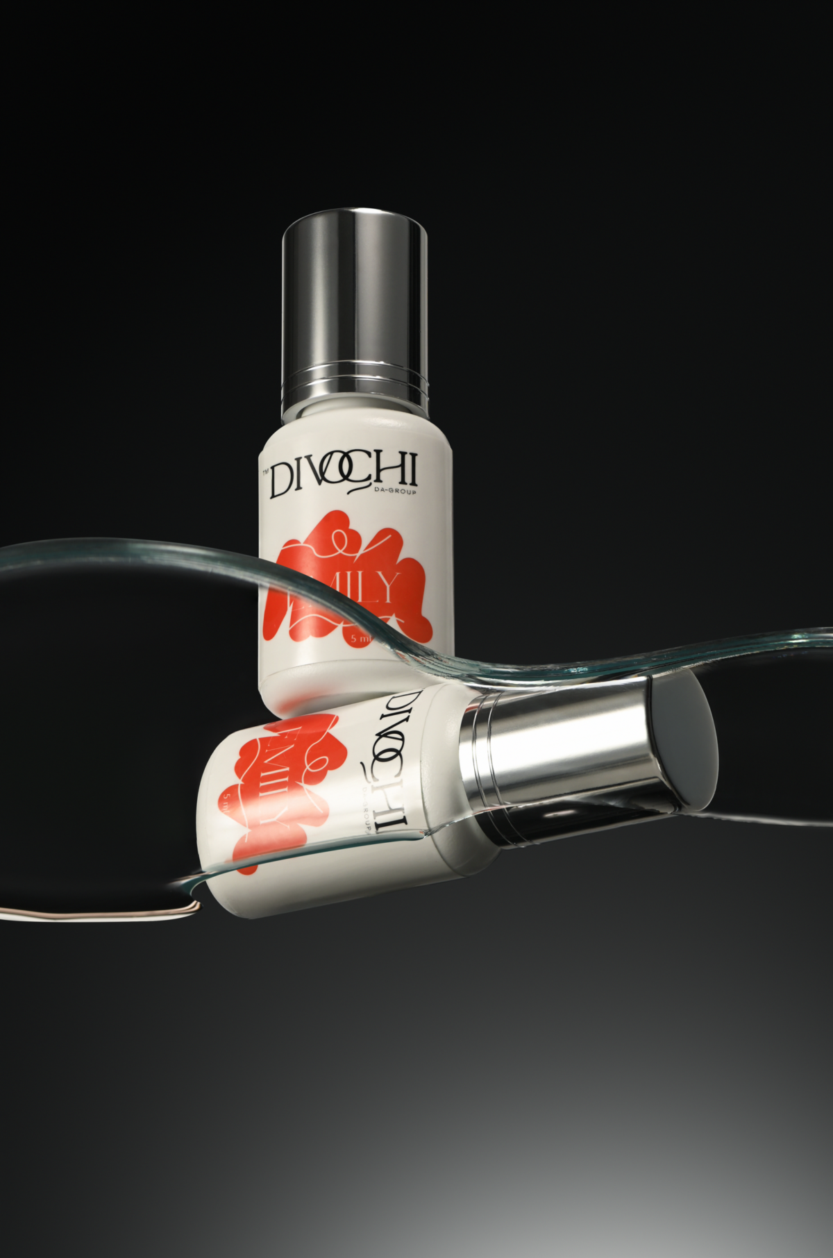 „Emily”, DIVOCHI, 5 ml Klej do rzęs - obrazek 2